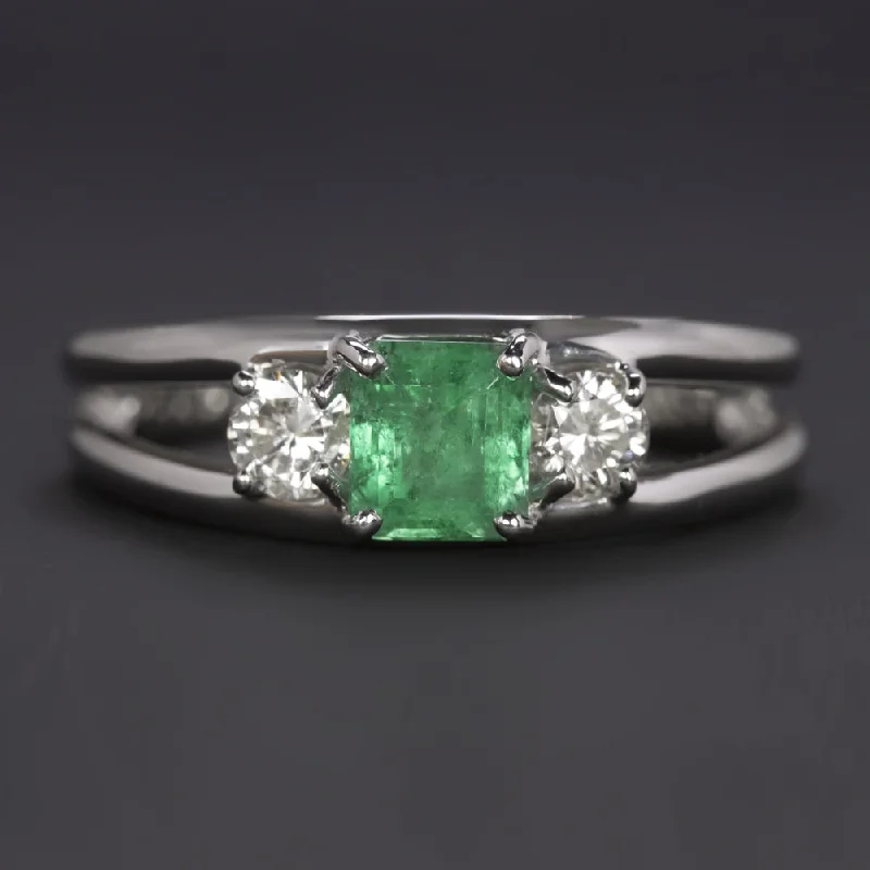 women’s luxury wedding rings -COLOMBIAN EMERALD DIAMOND COCKTAIL RING PLATINUM SPLIT SHANK 3 STONE NATURAL