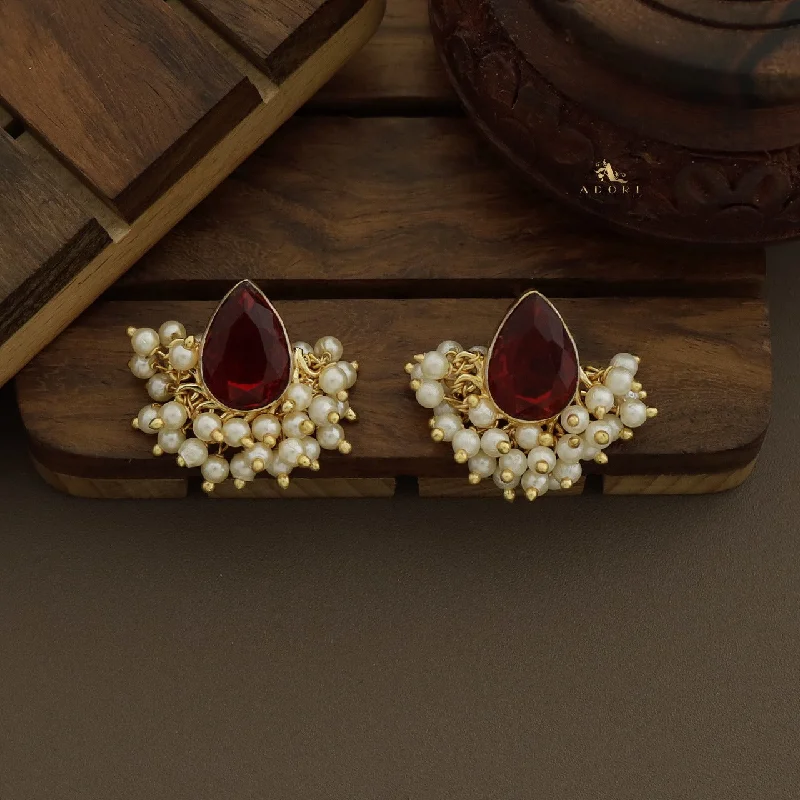 women’s vintage-style earrings -Ciriyac Glossy Cluster Pearl Earring