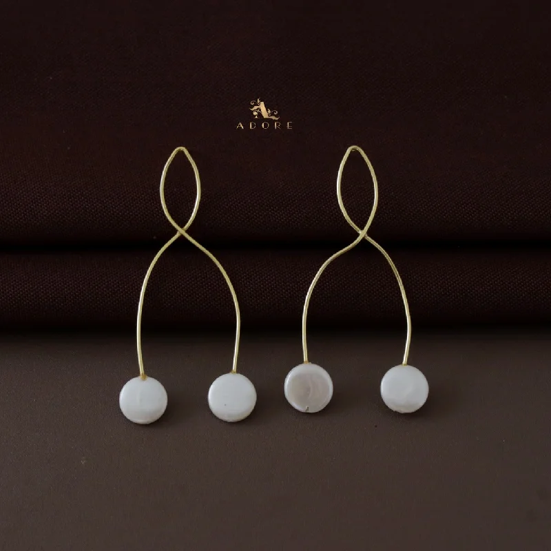 women’s gold drop earrings -Twistal Earring