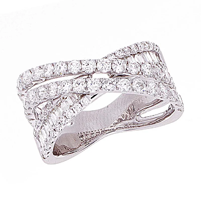 women’s classic engagement rings -Diamond Ring