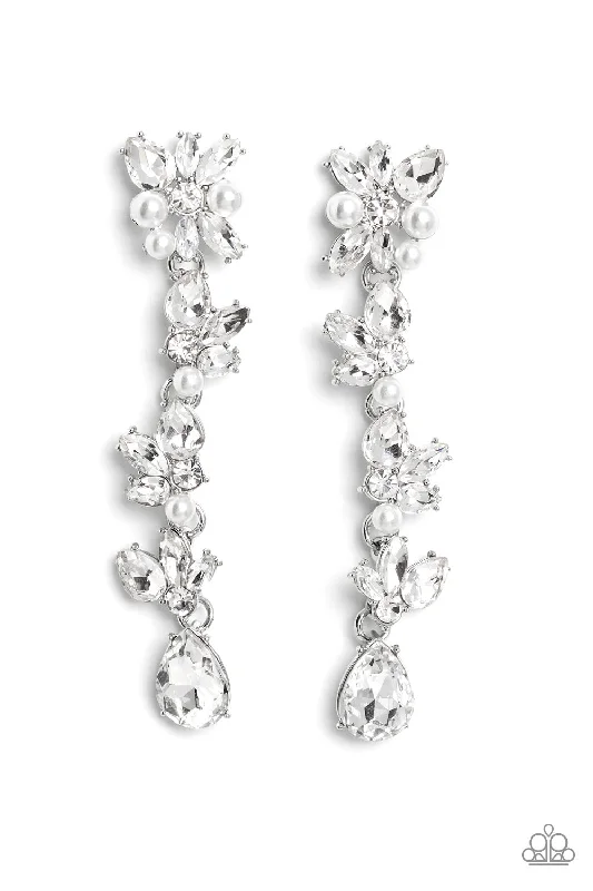 women’s luxurious pearl earrings -LIGHT at the Opera - White EMP Exclusive