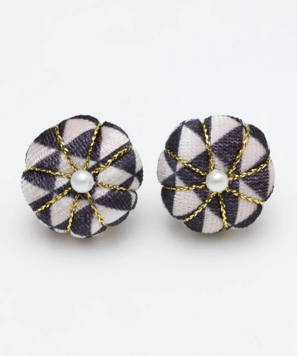 women’s geometric earrings -UROKOMON Clip Earrings